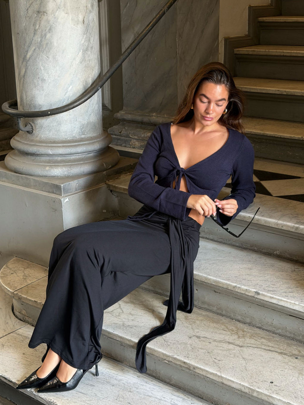 Simona 2 ways tie blouse - Navy