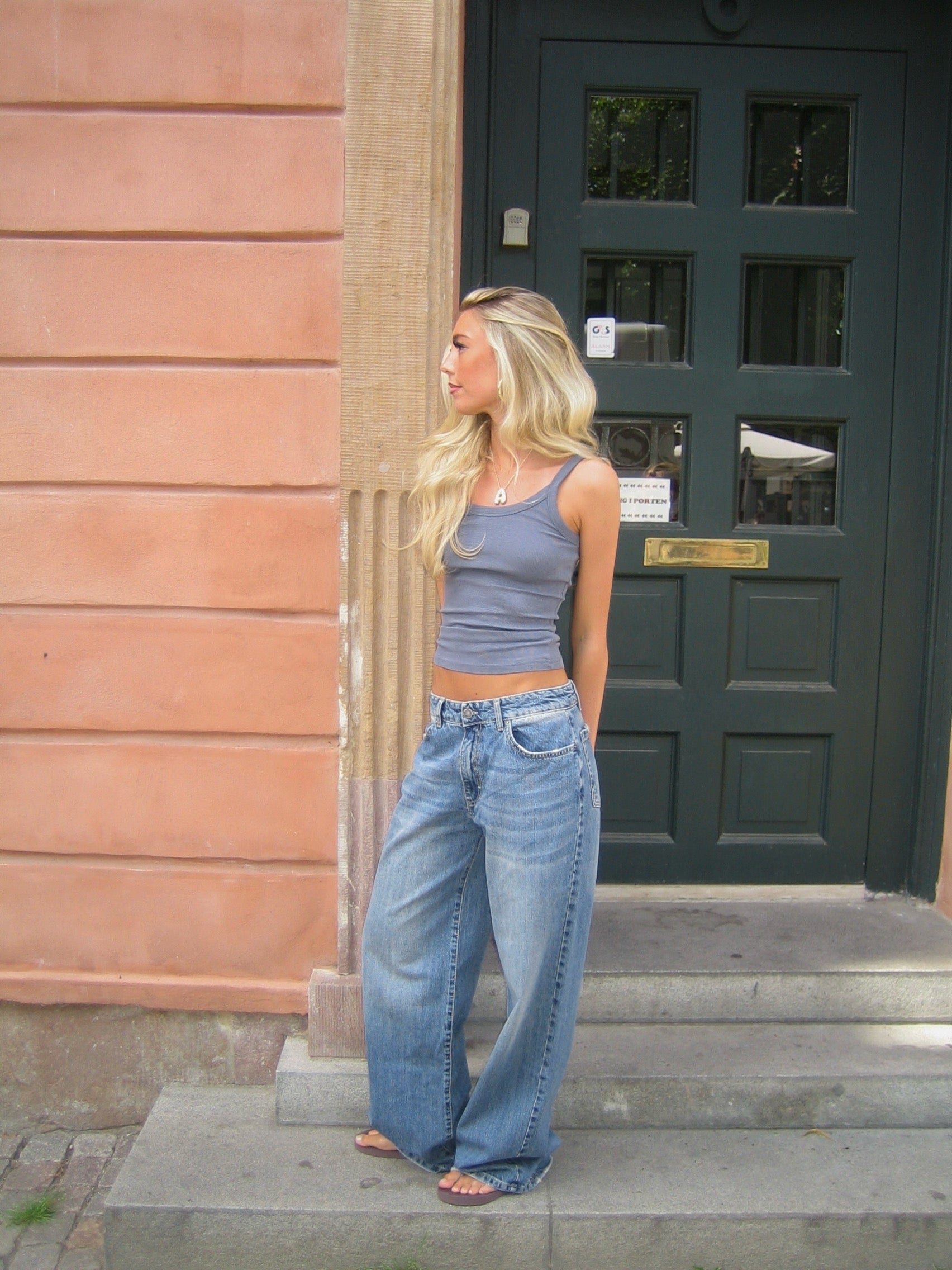 Alaia low-waisted jeans with lightning detail - Light denim Alaia low-waisted jeans with lightning detail - Light denim