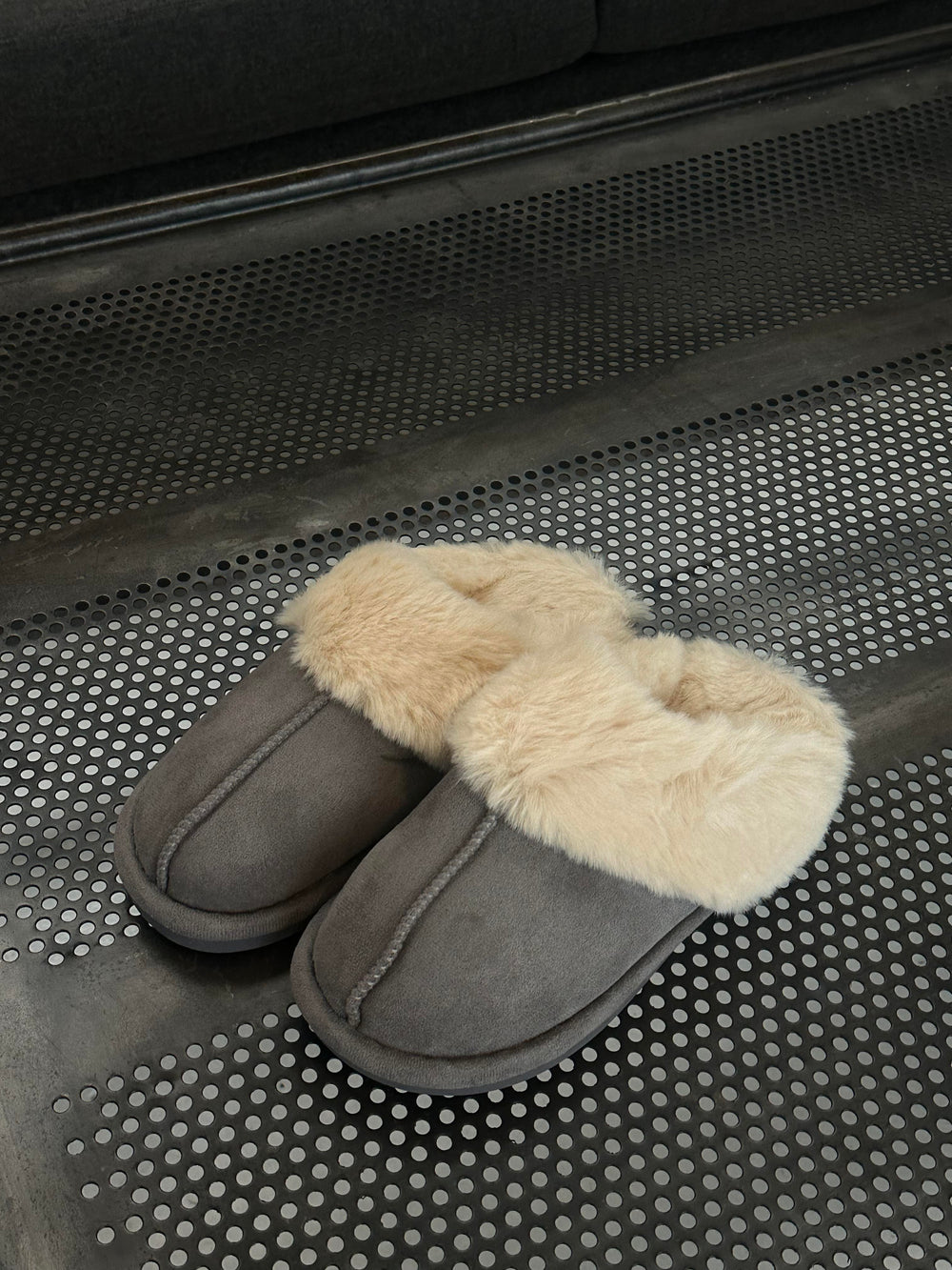 Moroni slippers - Grey