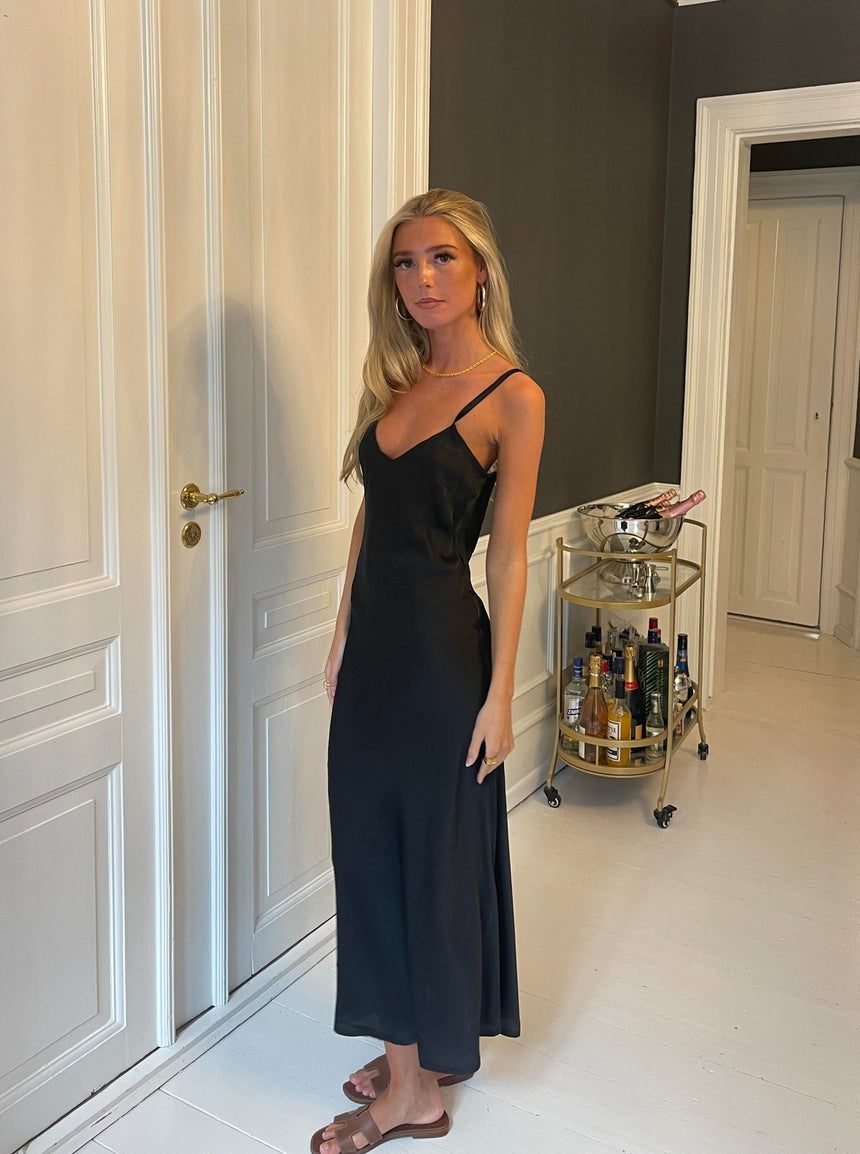 Minnie satin dress - Black