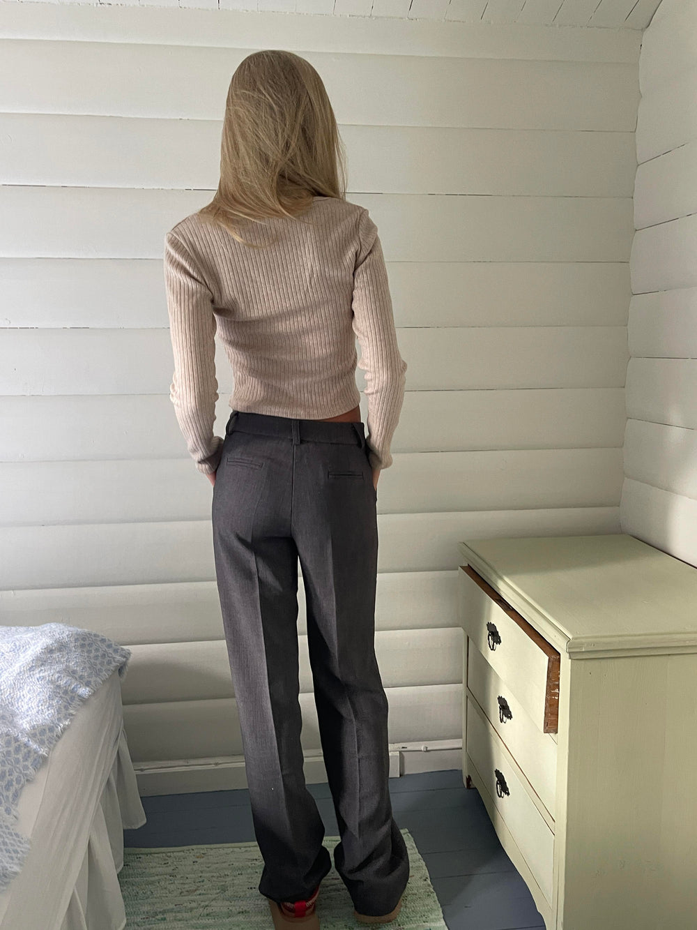 Kienna low-waisted suit pants - Grey