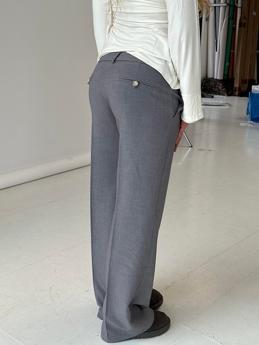 Anna Olympia low waisted suit pants - Grey