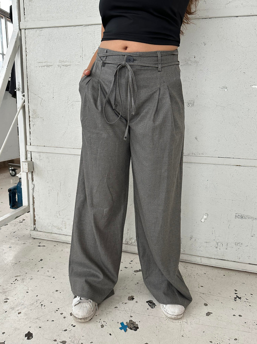 Antoniette pants with drawstring – Grey