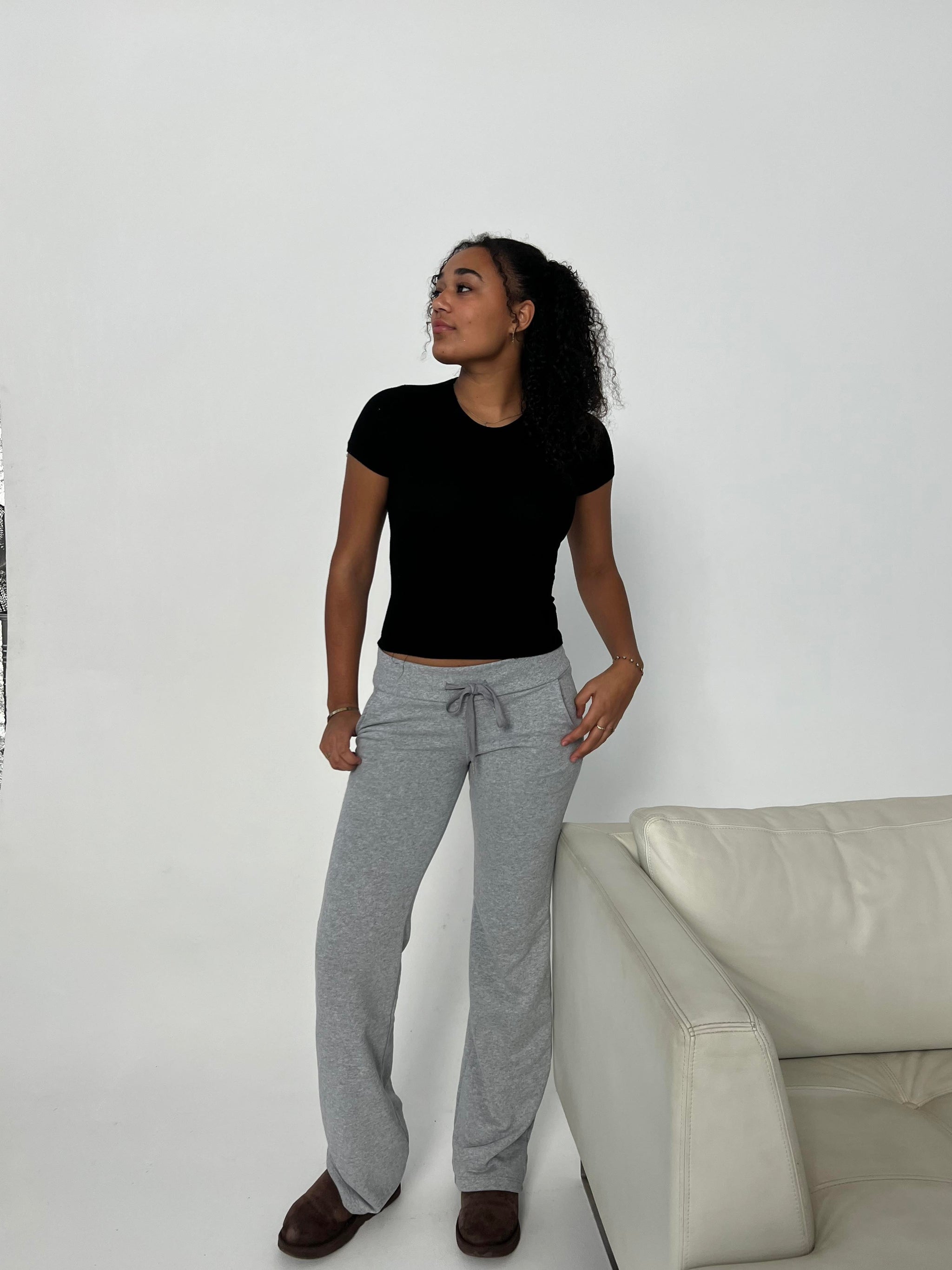 Low waisted sweats deals