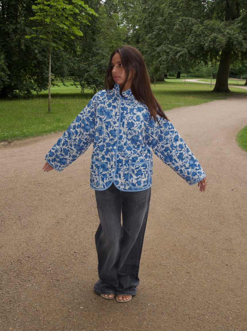 Klara floral quilted jacket - Blue/white