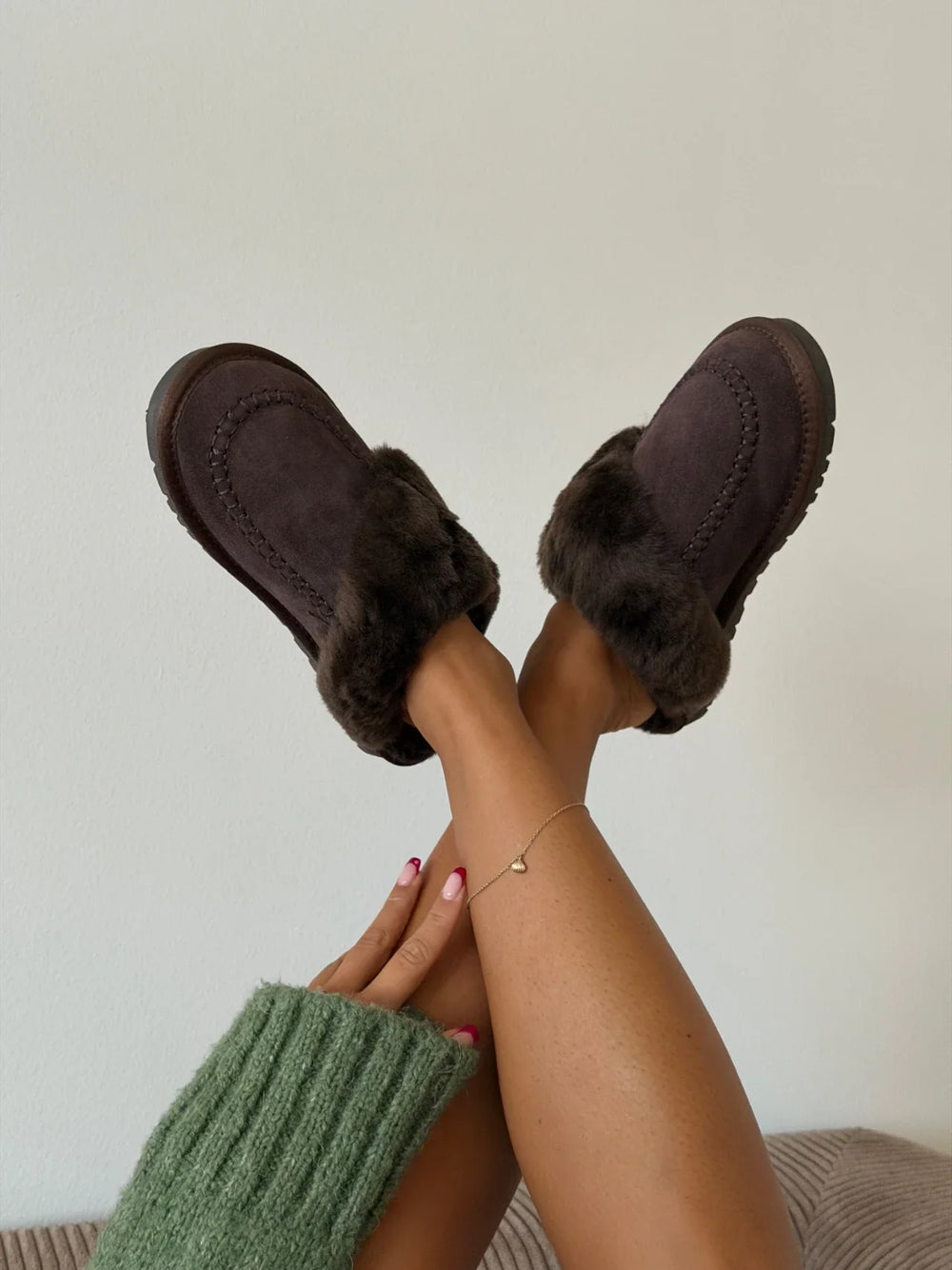 Davia Slippers - Dark brown