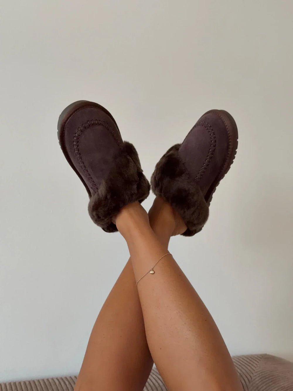 Davia Slippers - Dark brown