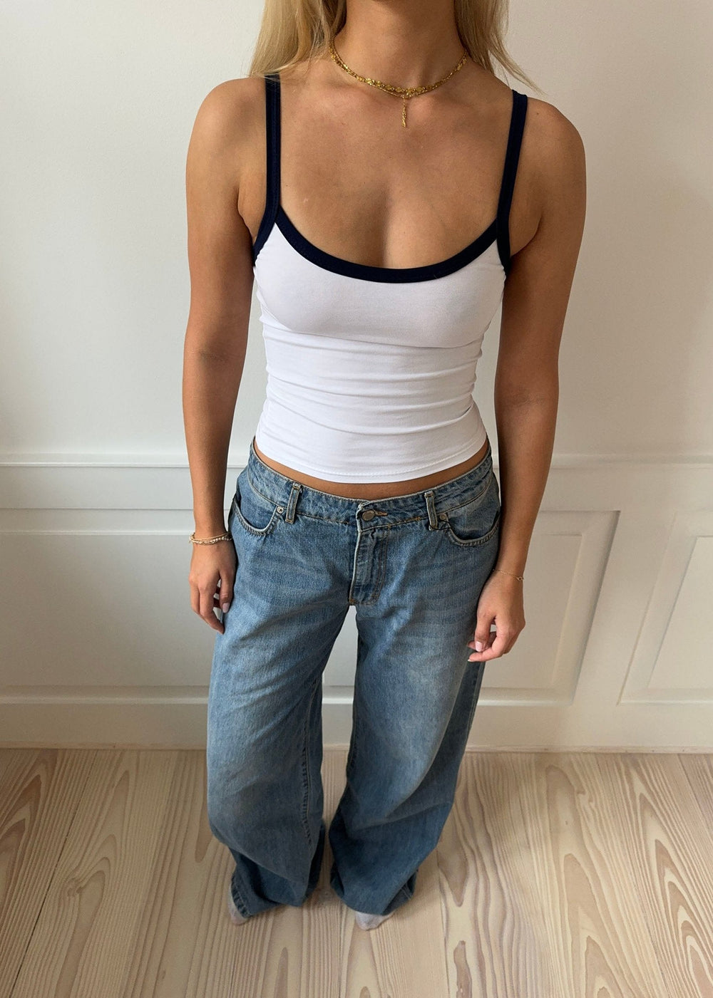 Gunhilda tank top with trim - White/navy