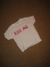 "Kiss me" baby tee - White
