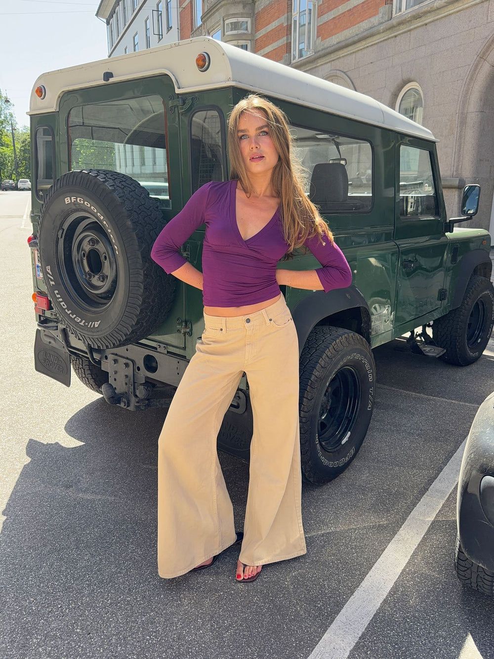 Johanne jeans with wide legs - Sand