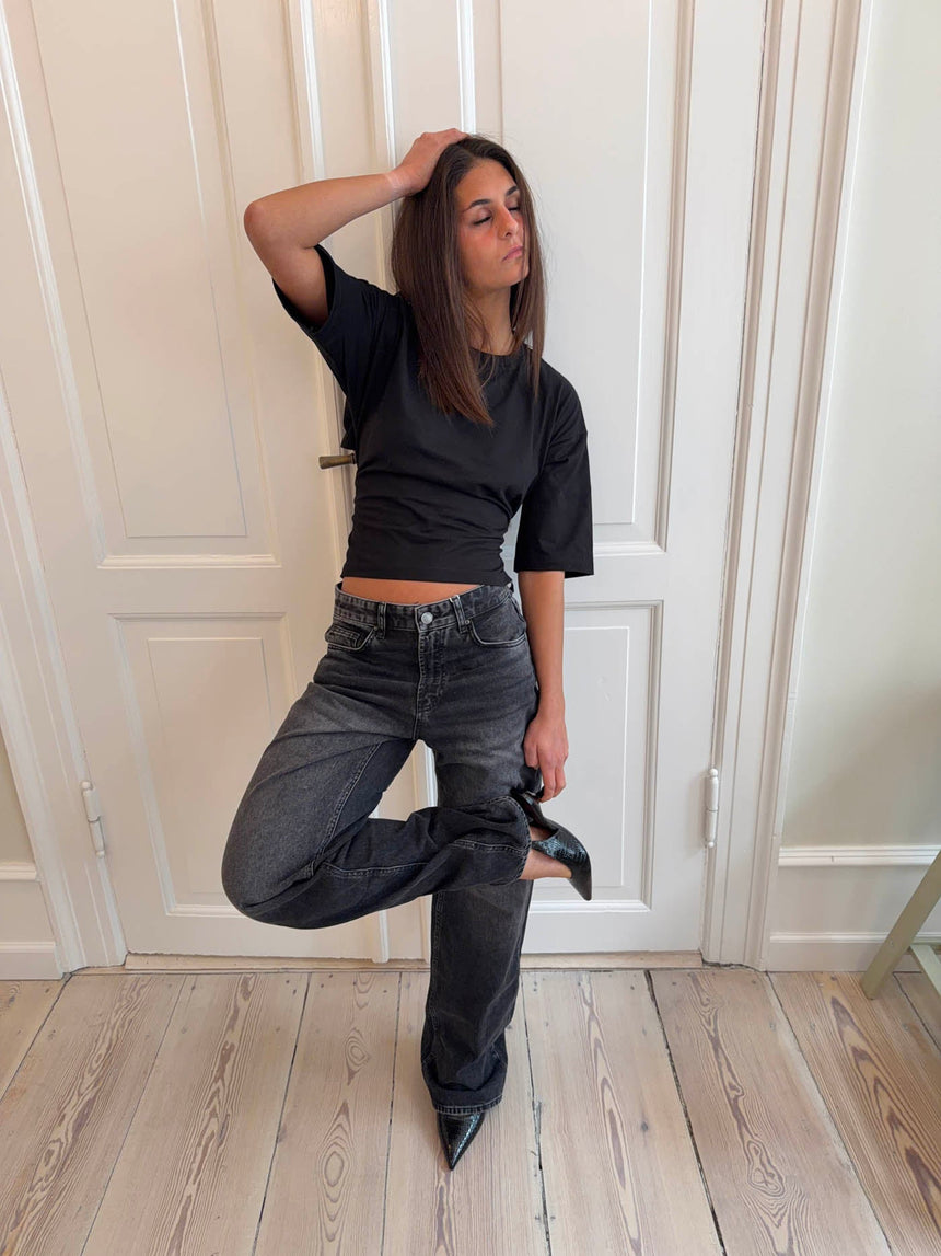 Conida tailored t-shirt with ties - Black