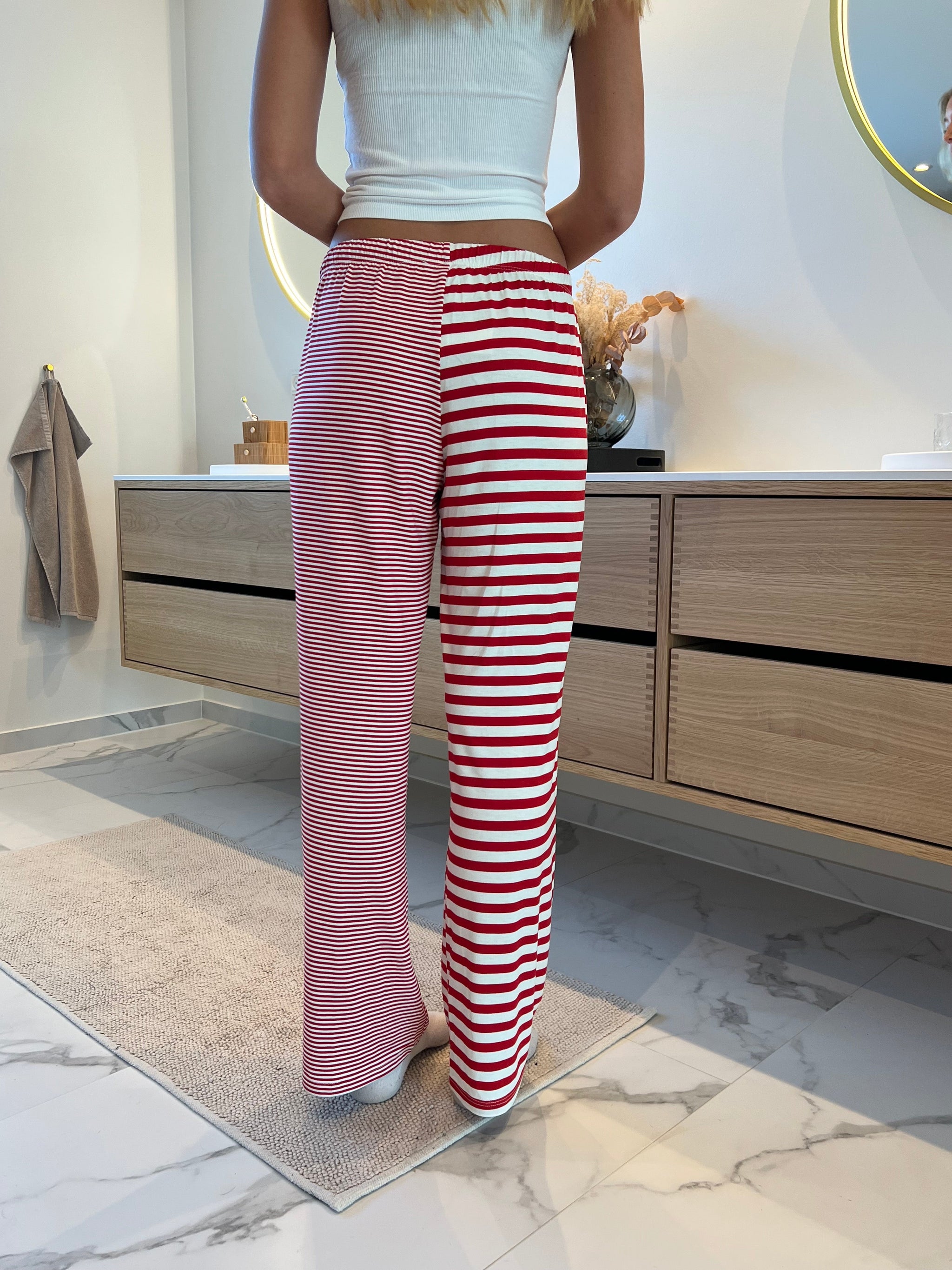 Manya striped pants Red Designbysi