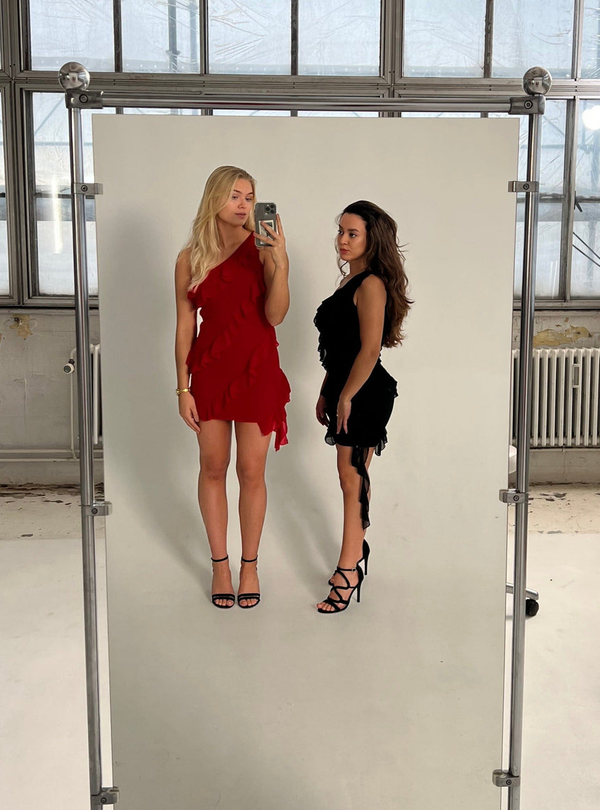 Denise dress with ruffle details - Black