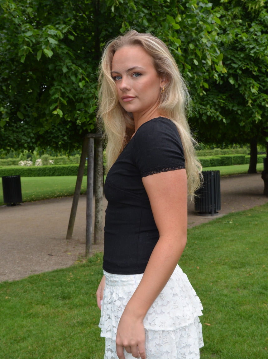 Kajsa pointelle t-shirt with bow - Black