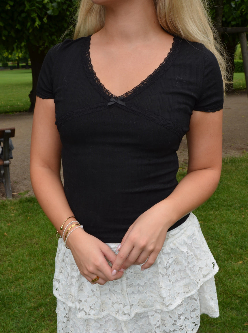 Kajsa pointelle t-shirt with bow - Black