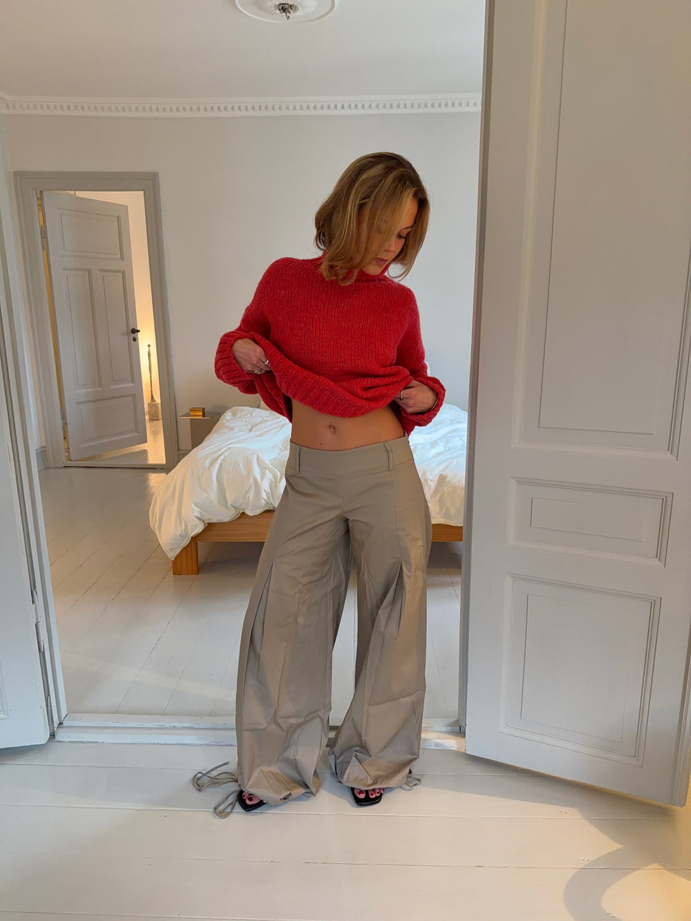 Alia Trousers - Beige