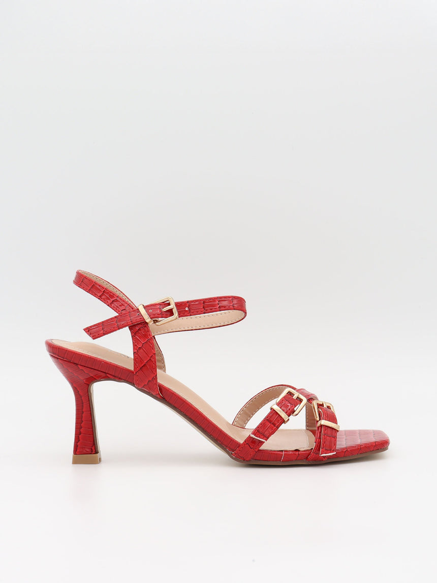 Katianna heels with buckle details – Red