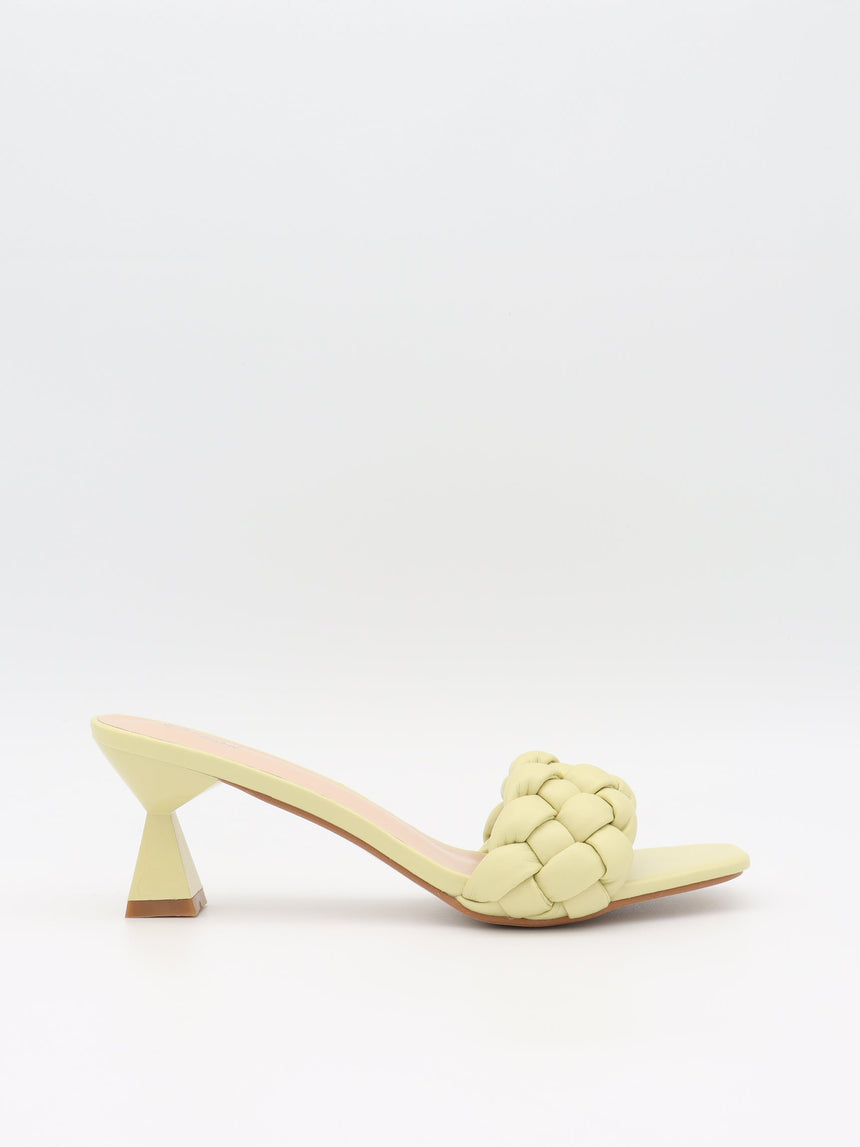 Yasmin woven mules – Light Yellow