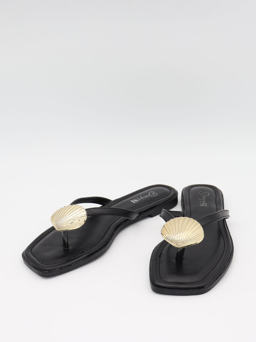 Trina sandals with shell detail – Black/gold