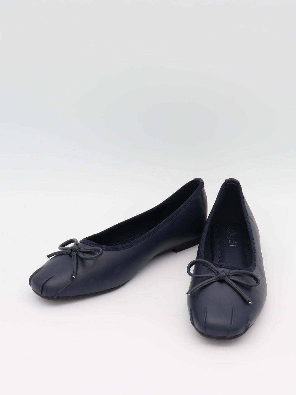 Eline ballerinas with detailing – Dark navy