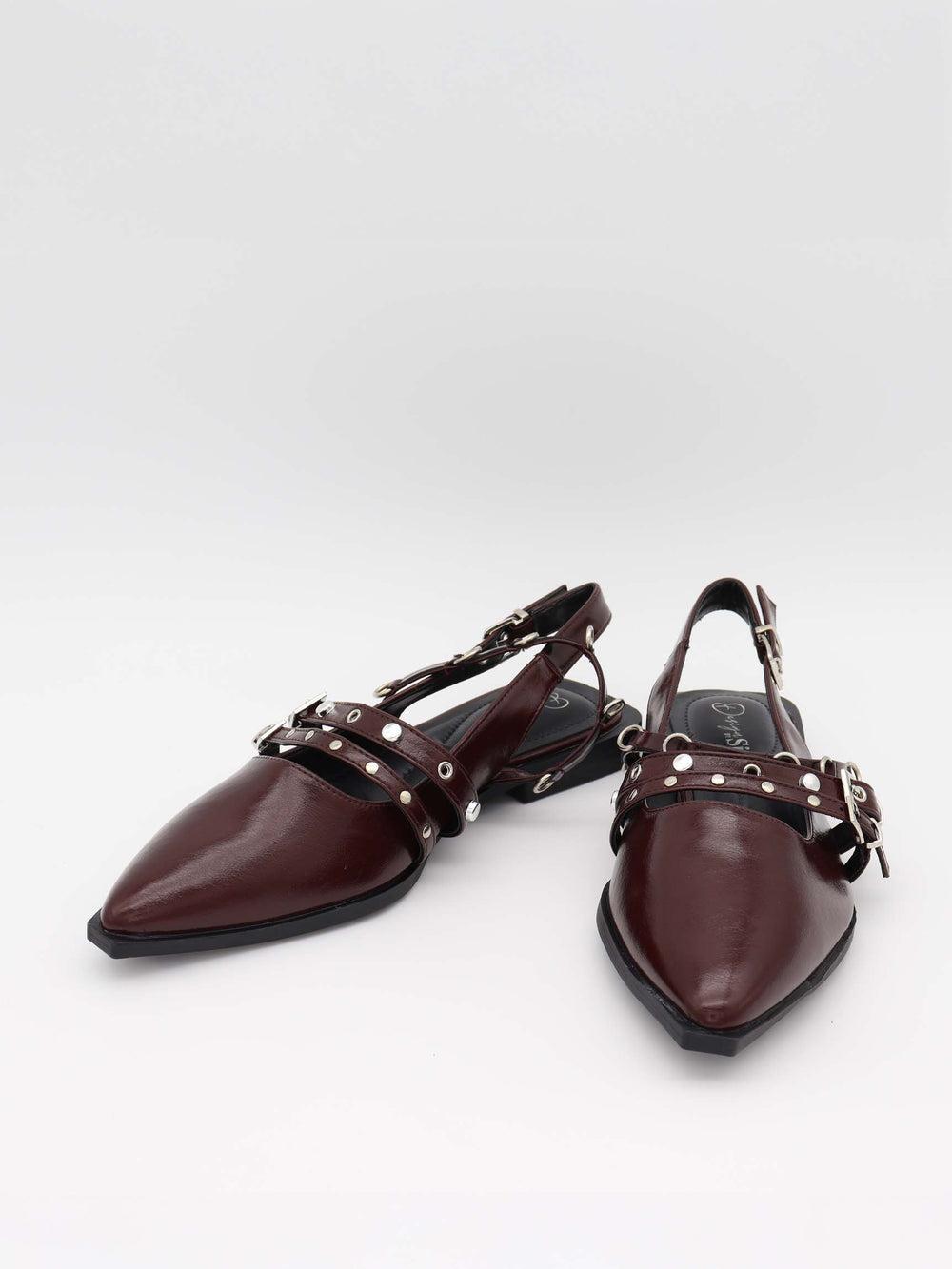 Saga slingback sandals with buckle details – Dark Red