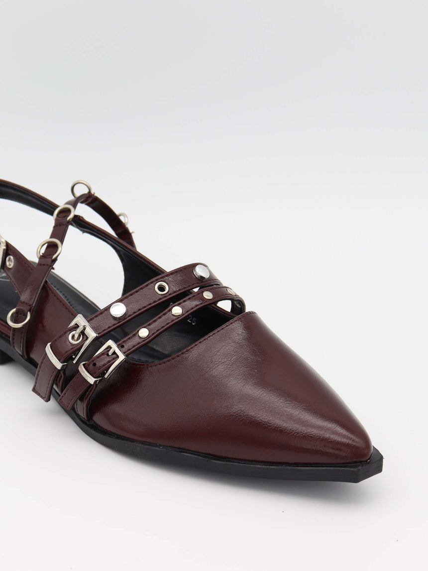 Saga slingback sandals with buckle details – Dark Red