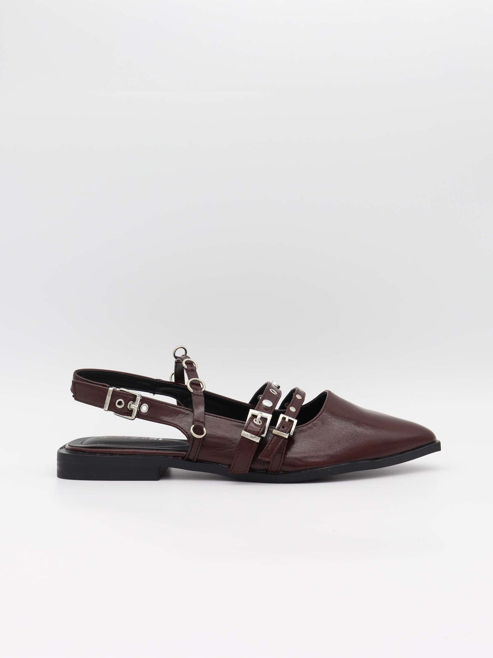 Saga slingback sandals with buckle details – Dark Red