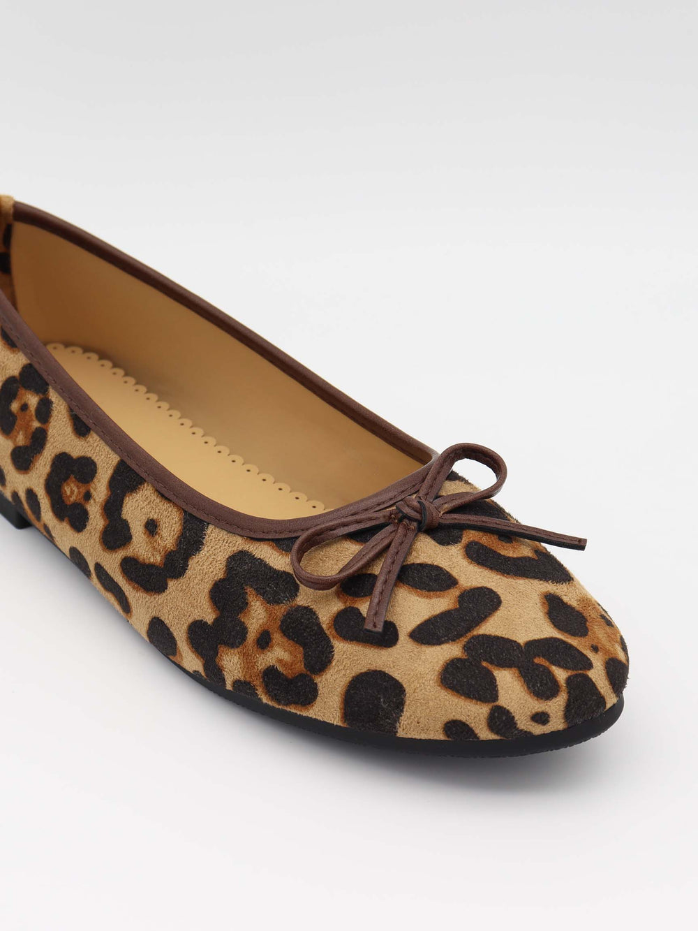 Leonia ballerina with leopard - Brown