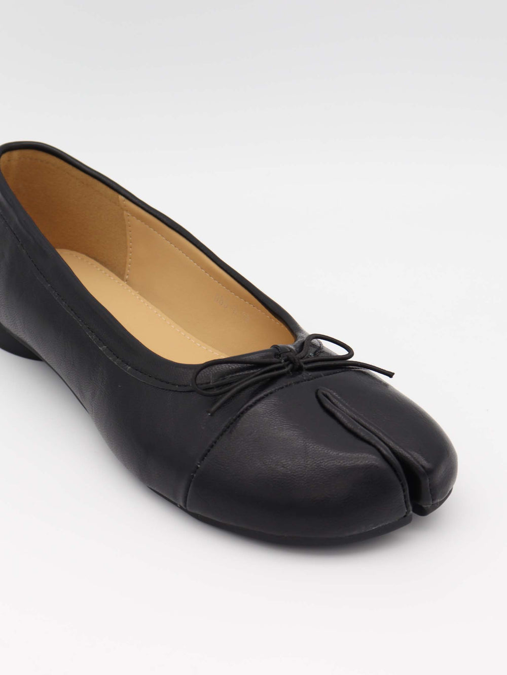 Auletta split toe ballerina with tabis - Black