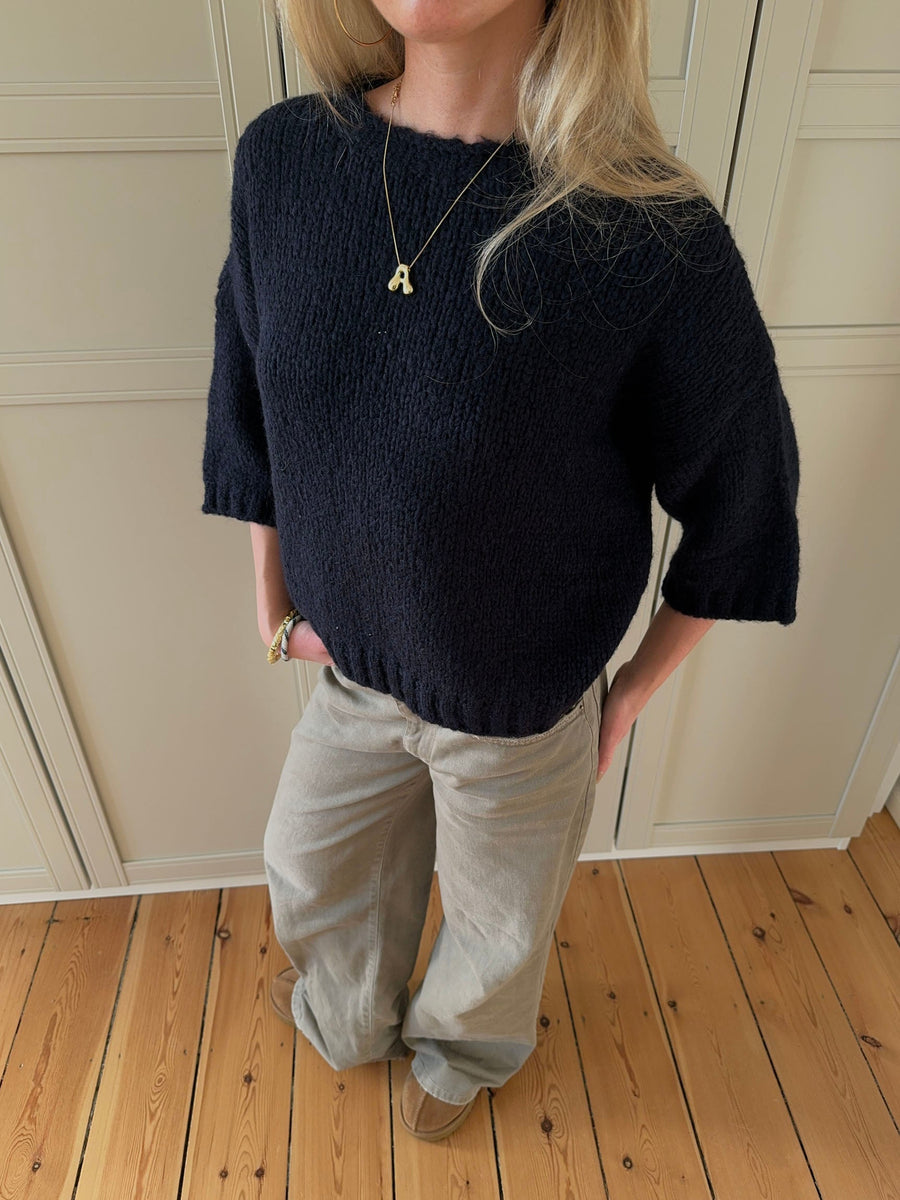 Hedvig knitted sweater with short sleeves – Navy