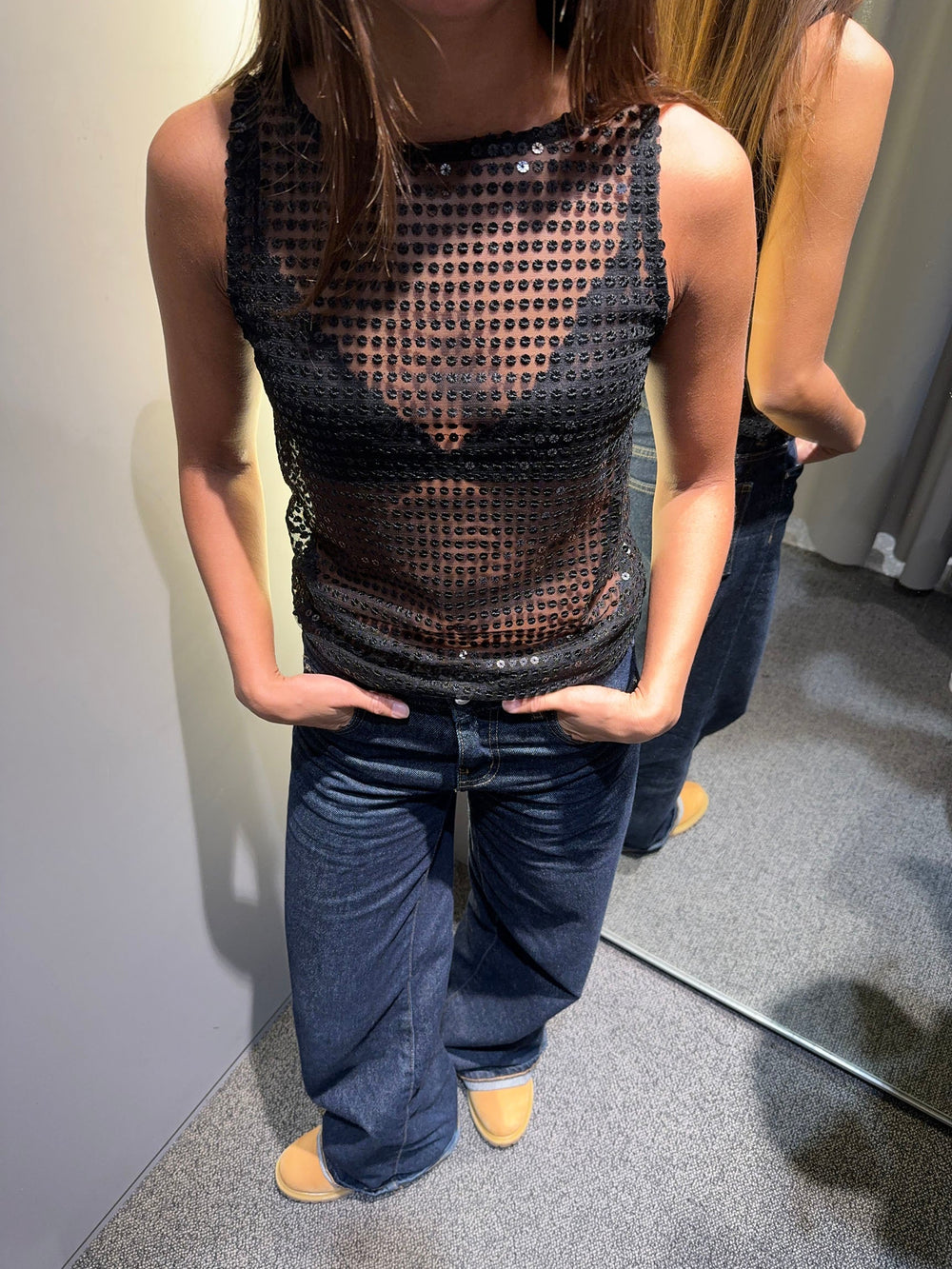 Isobel top with sequins - Black