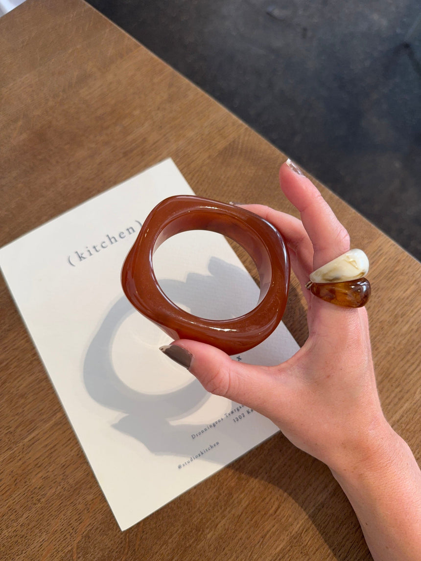 Lykke chunky bracelet – Dark caramel