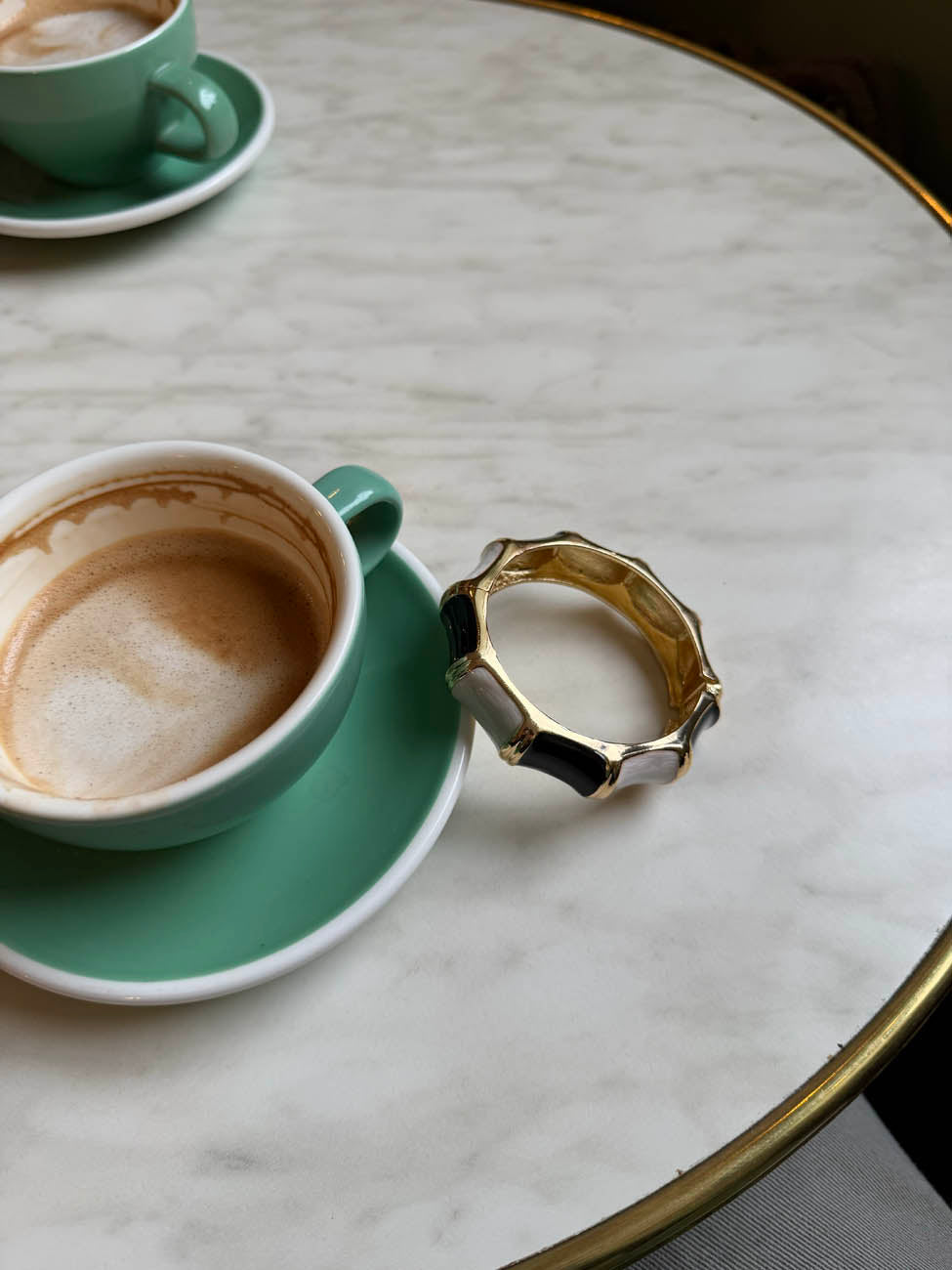 Ebony bracelet with stripes - Black/white