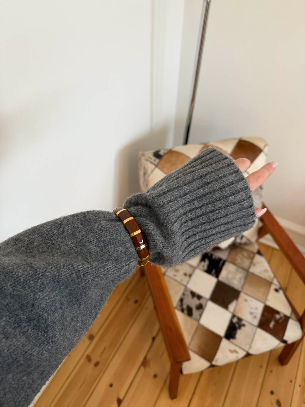 Eivora bracelet with stripes - brun/guld
