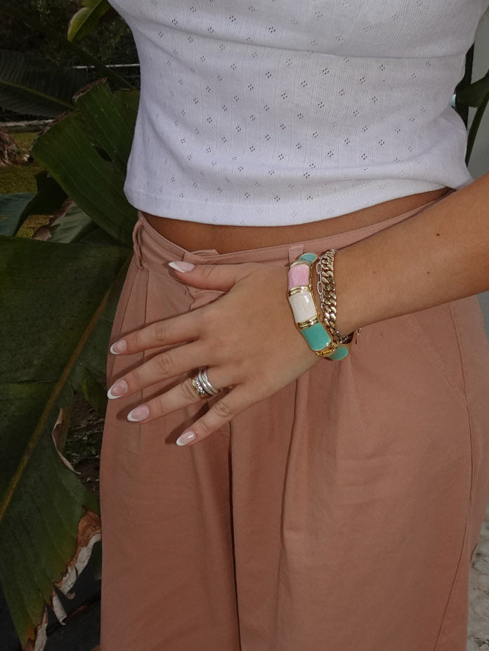 Ebony striped bracelet – Light green/pink/white