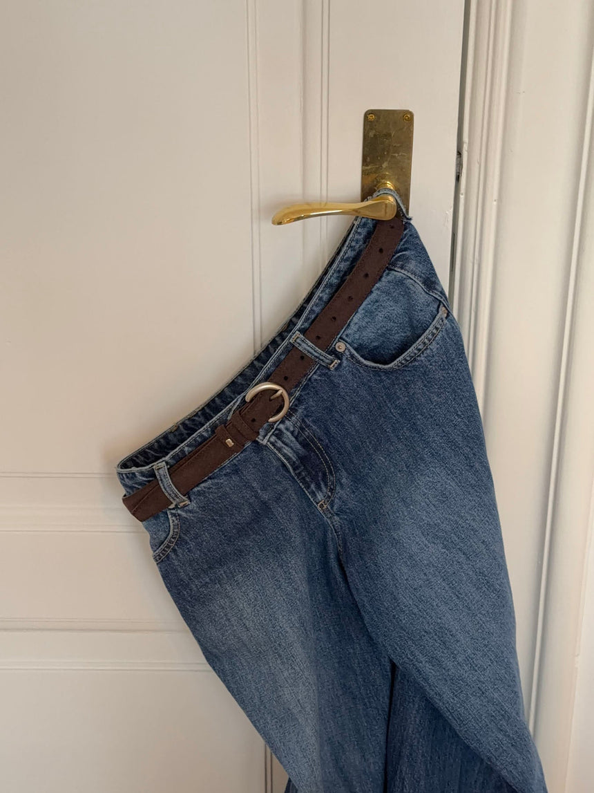 Noble belt in faux suede – Dark brown/silver