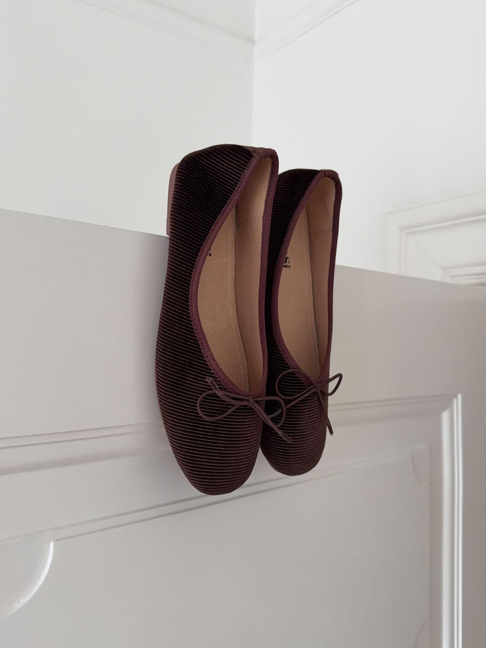 Cossetta ballerina with ridges - Dark brown