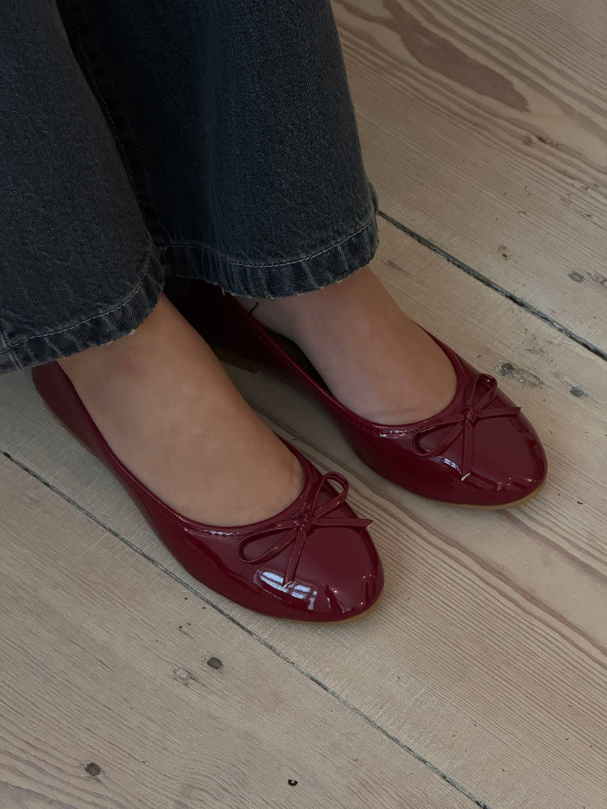 Bilda ballerina - red