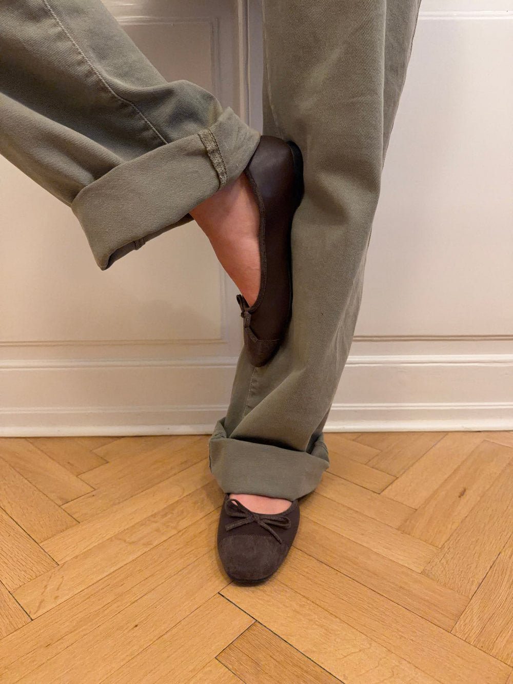 Fione suede ballerinas – Brown