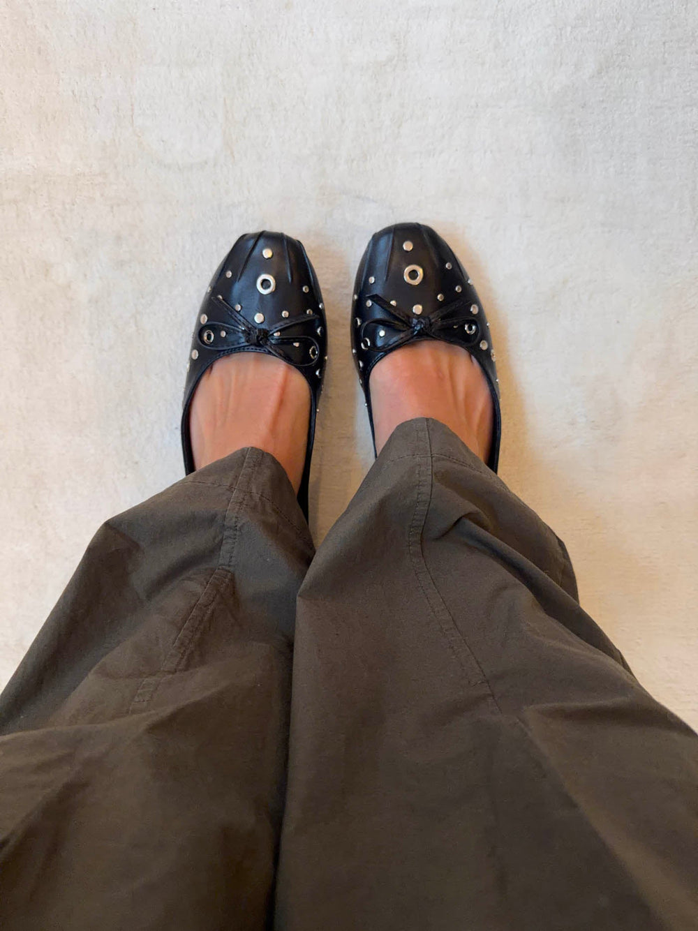 Katarine ballerinas with stud details - Black