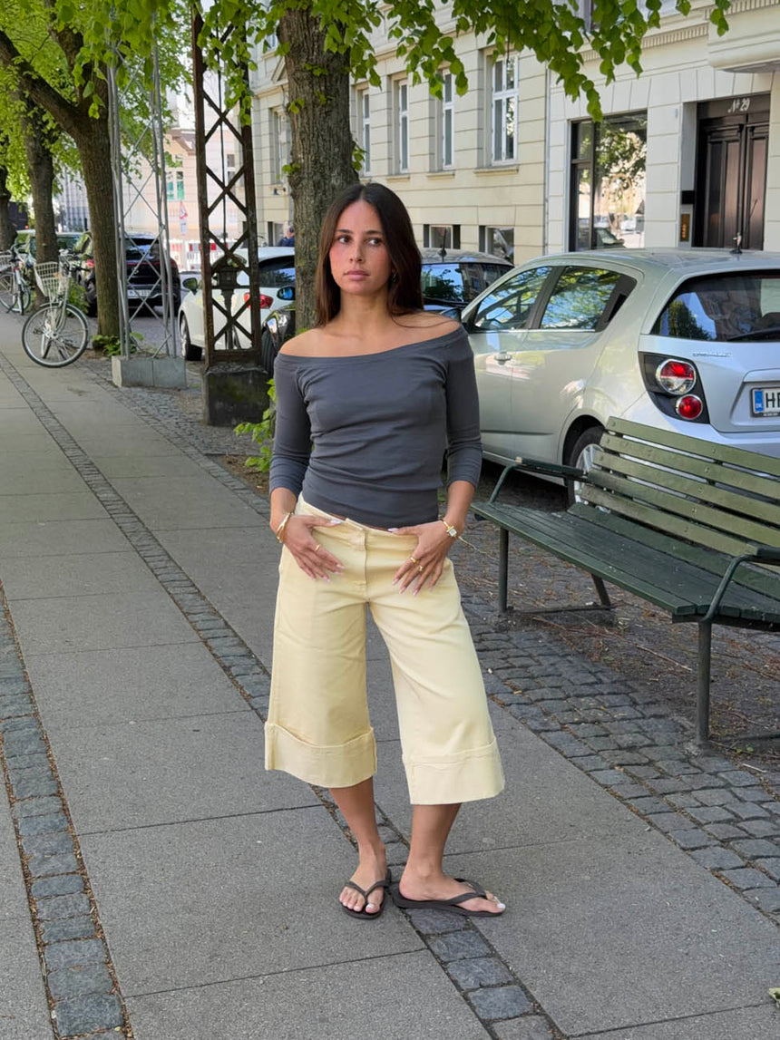 Siva bermuda shorts - Yellow