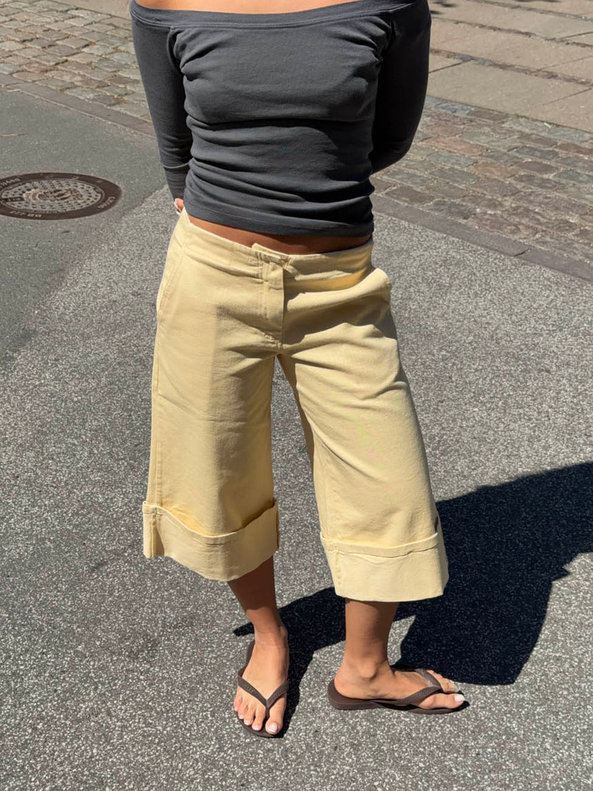 Siva bermuda shorts - Yellow
