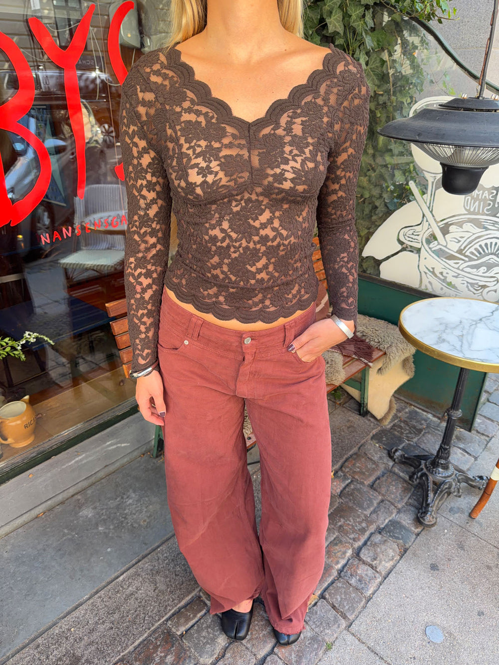 Bodil long-sleeve lace blouse - Brown