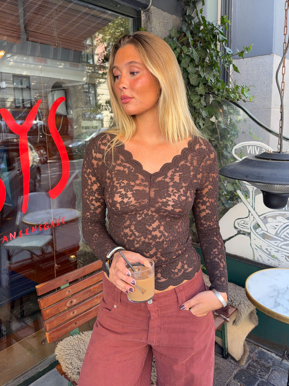 Bodil long-sleeve lace blouse - Brown
