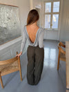 Cornelia blouse with open back - Light grey
