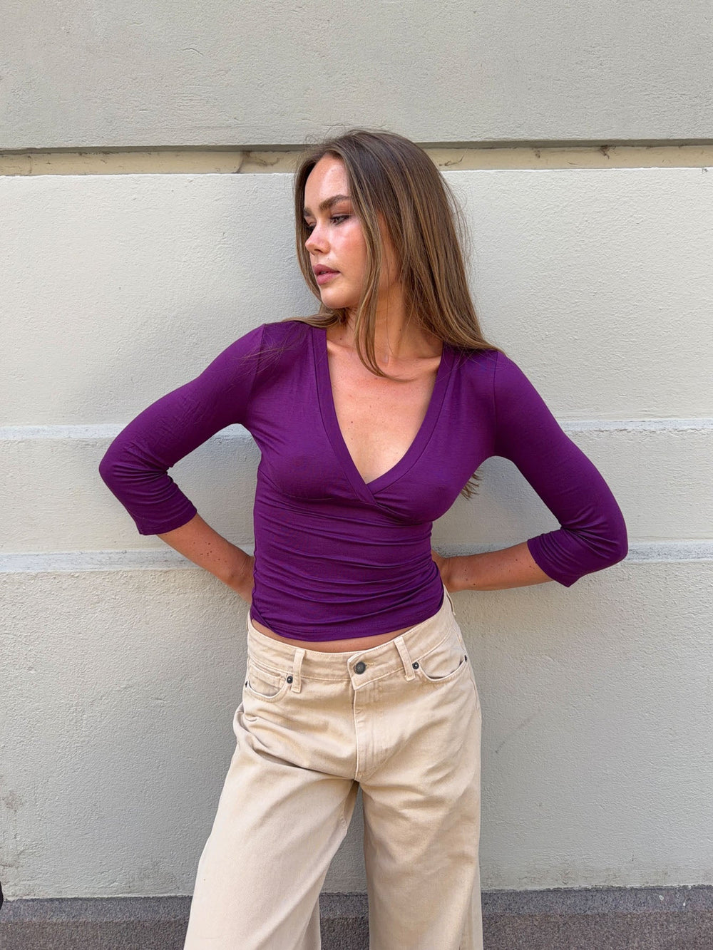Penny v-neck blouse with 3/4 sleeves - Magenta