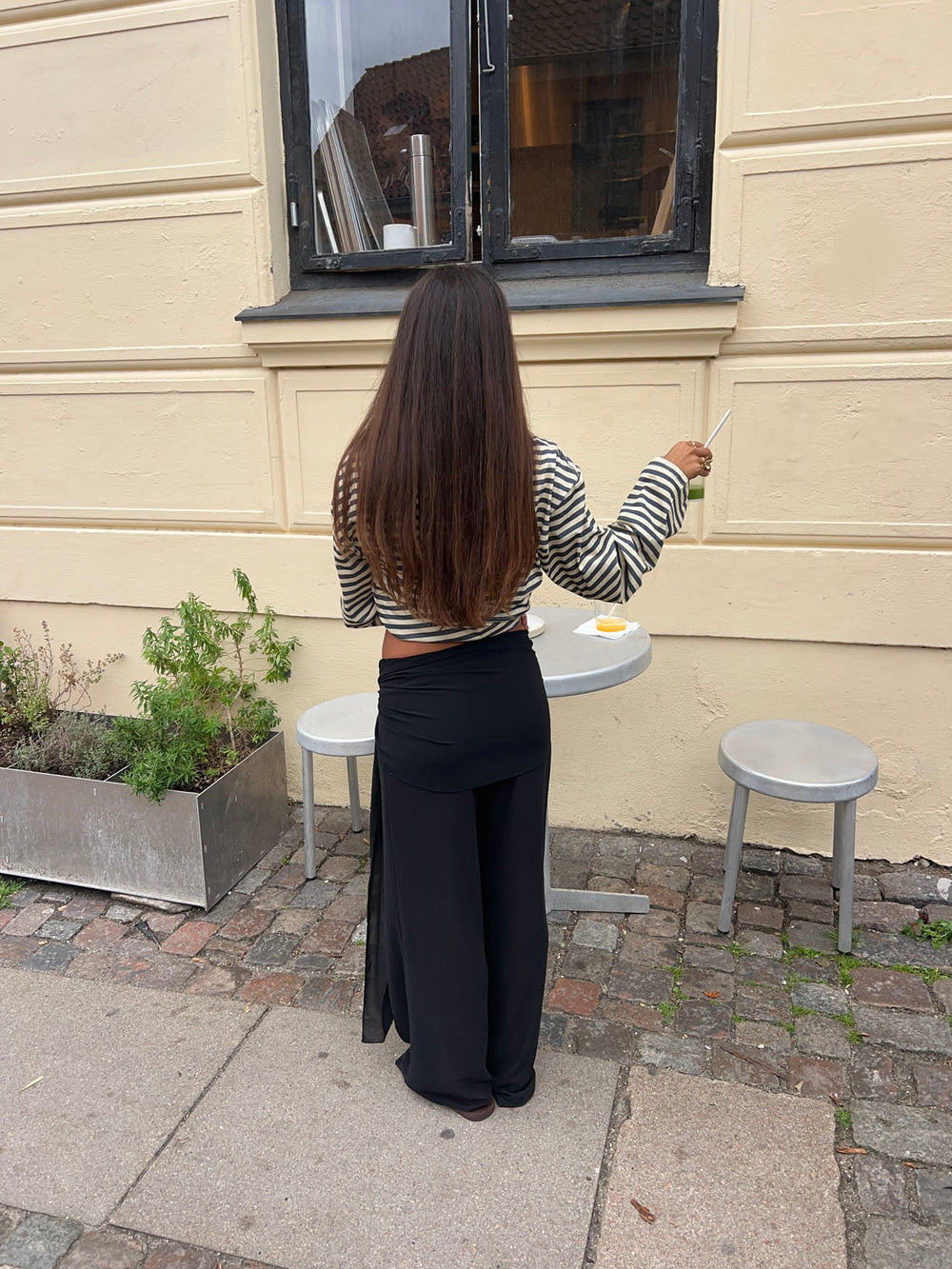 Estrella mesh trousers with tie detail – Black