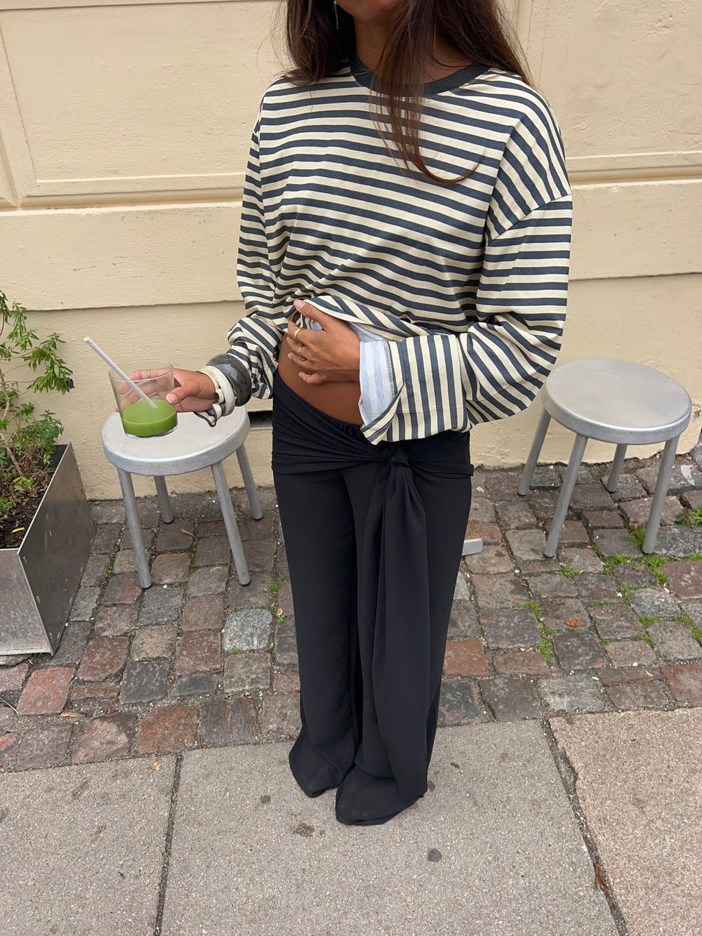 Estrella mesh trousers with tie detail – Black