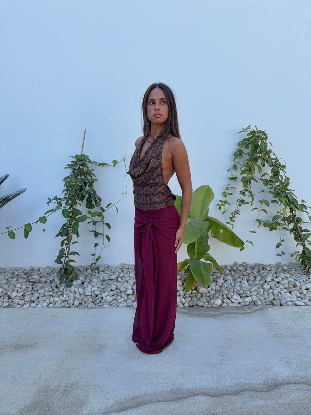 Estrella trousers in mesh with tie detail – Burgundy