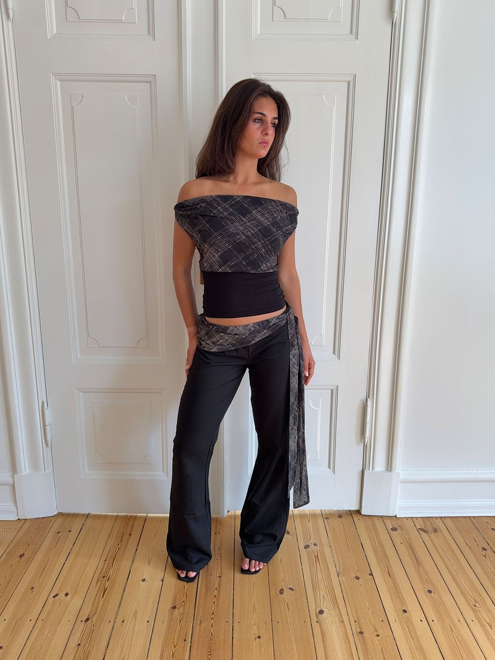 Lifina tie-waist trousers – Black